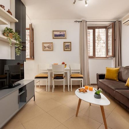 Apartment Amigo 2 Old Town Kotor Extérieur photo