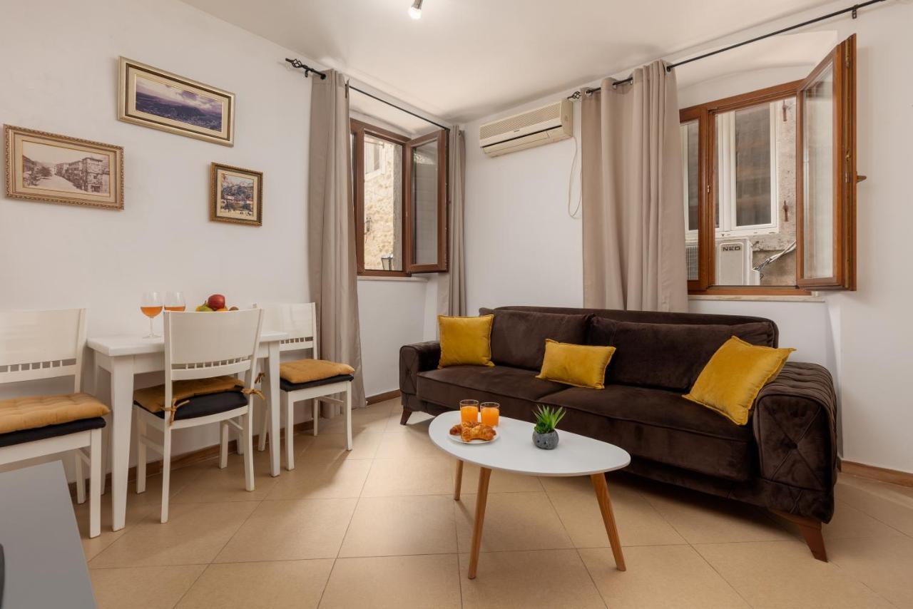 Apartment Amigo 2 Old Town Kotor Extérieur photo
