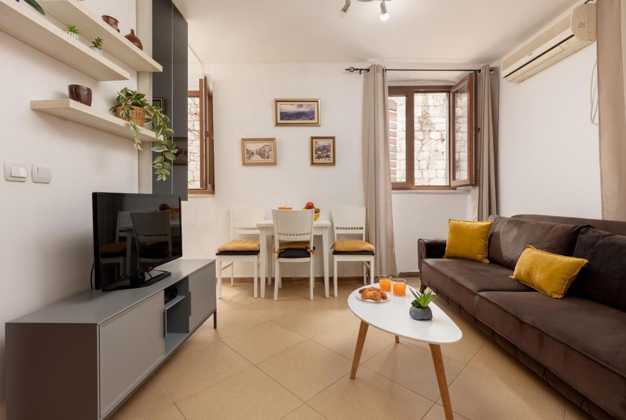 Apartment Amigo 2 Old Town Kotor Extérieur photo